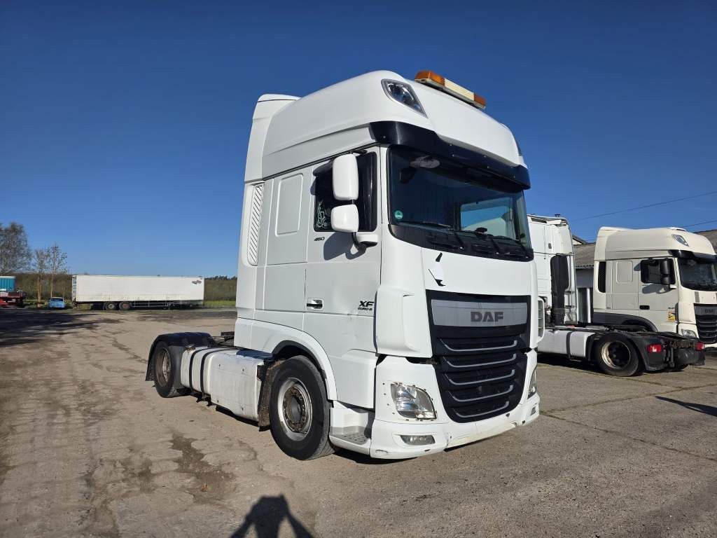 Fahrzeugabbildung DAF XF 460 SSC, Retrader, Standklima, Euro 6