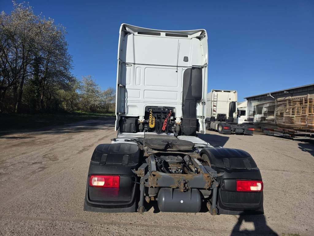 Fahrzeugabbildung DAF XF 460 SSC, Retrader, Standklima, Euro 6
