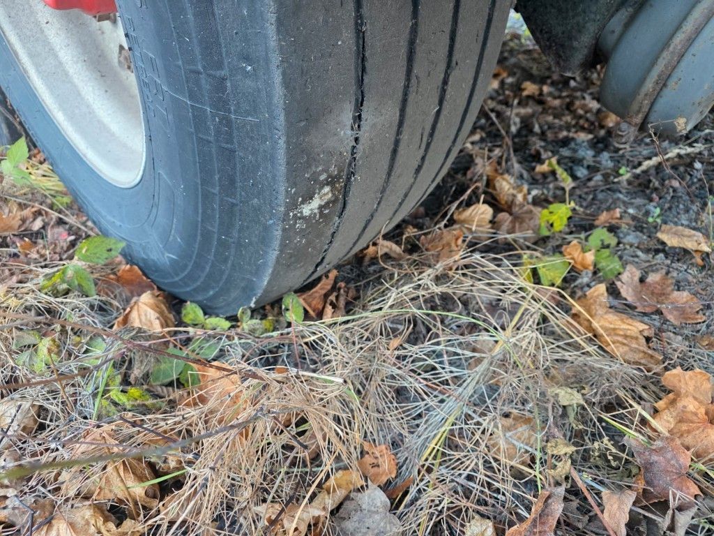 Fahrzeugabbildung Renders Bordwandsattel, Lift, 4 x Steckdose für Verbreit