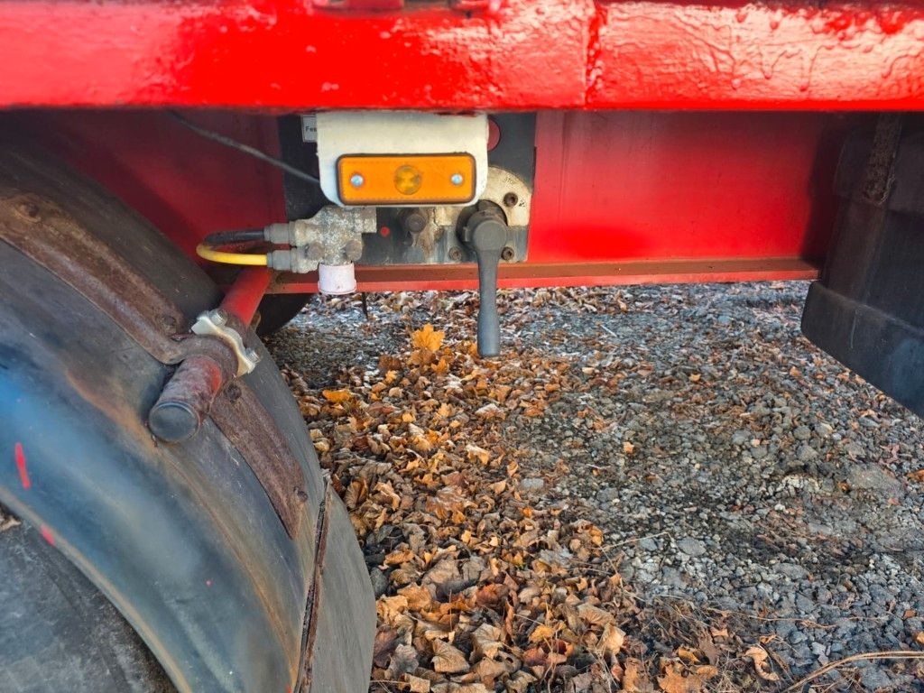 Fahrzeugabbildung Renders Bordwandsattel, Lift, 4 x Steckdose für Verbreit