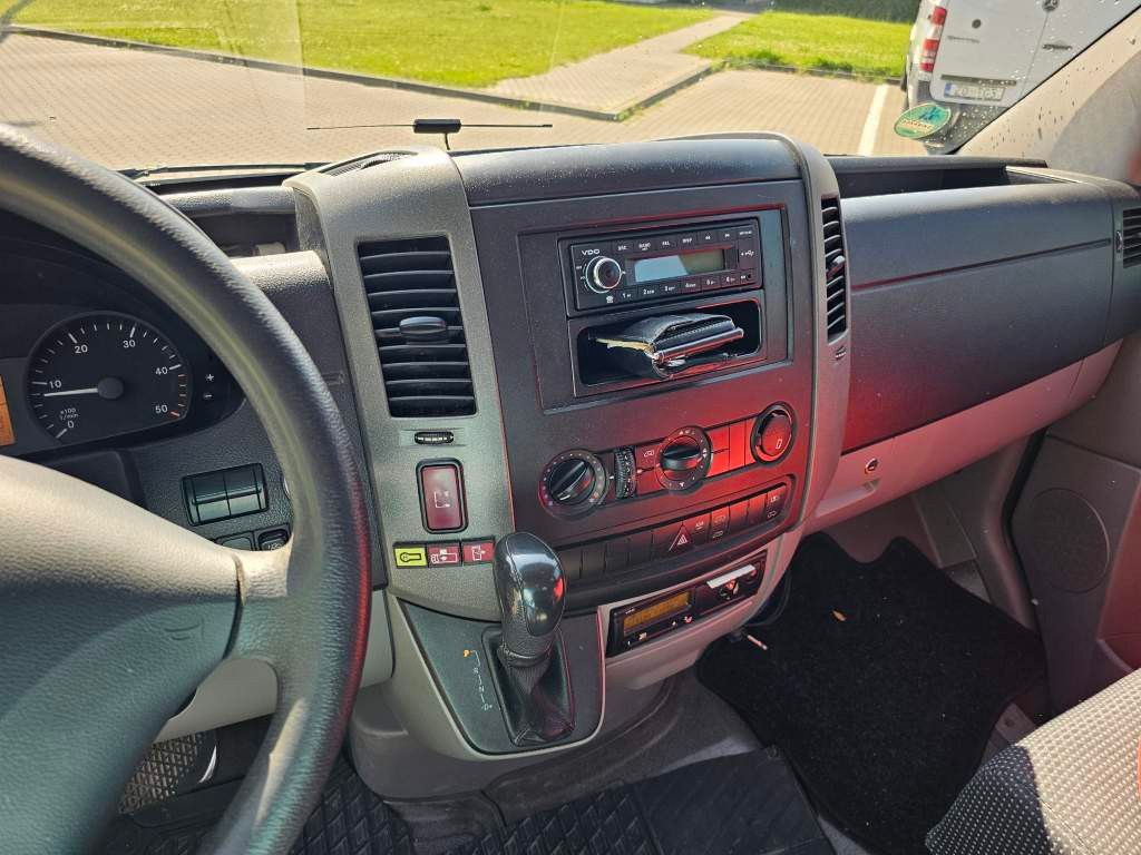 Fahrzeugabbildung Mercedes-Benz Transfer 45, Sprinter 516 CDI, hydr. Tür, 16+1