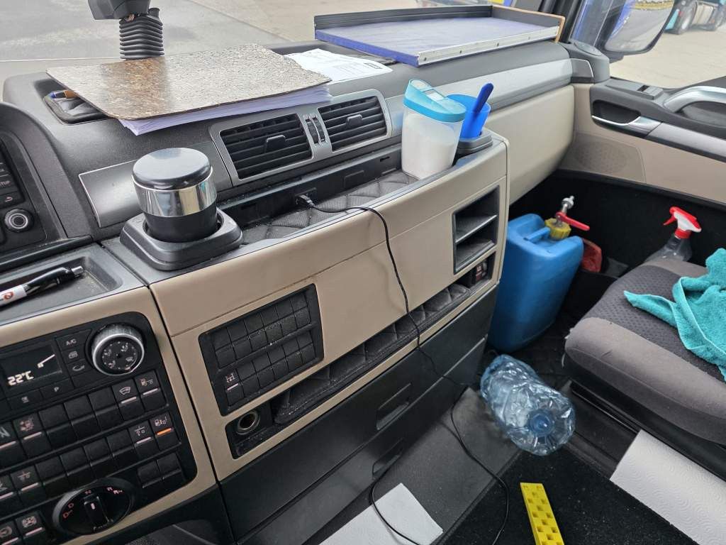 Fahrzeugabbildung MAN 18.460 TGX Standard, Euro, viel neu, Klima