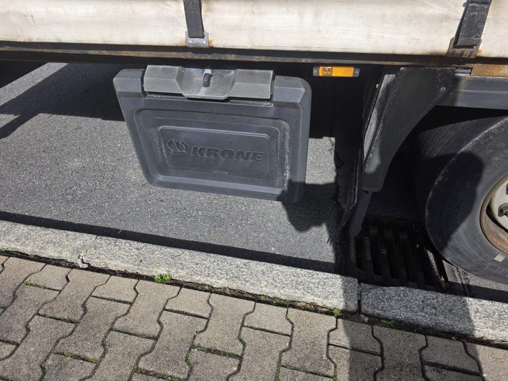 Fahrzeugabbildung Krone Joloda Mega Gardine, Lift, Hubdach