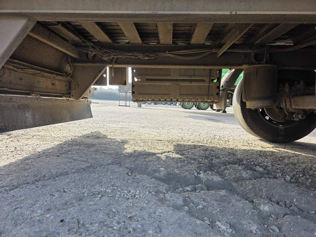 Fahrzeugabbildung Kraker 92 cbm Schubboden, Lift,WABCO ABS,sauberer Boden