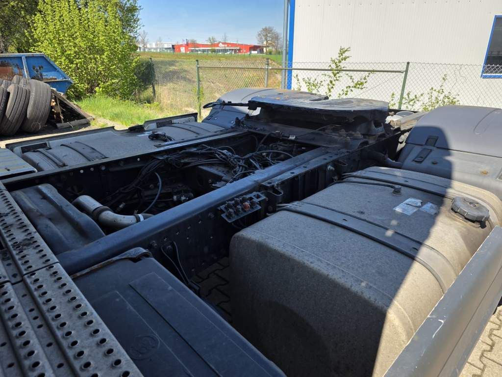 Fahrzeugabbildung MAN 18.500 TGX, retarder, Doppeltank