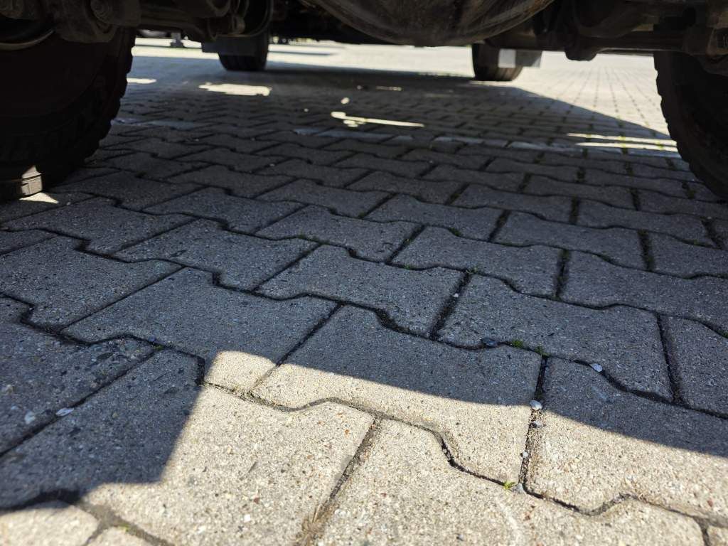 Fahrzeugabbildung MAN 18.500 TGX, retarder, Doppeltank