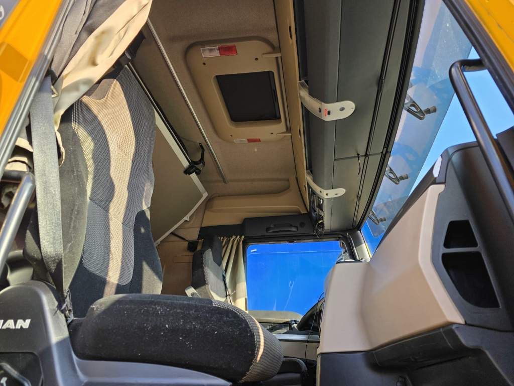 Fahrzeugabbildung MAN 18.500 TGX, Standklima, Euro 6m Standard