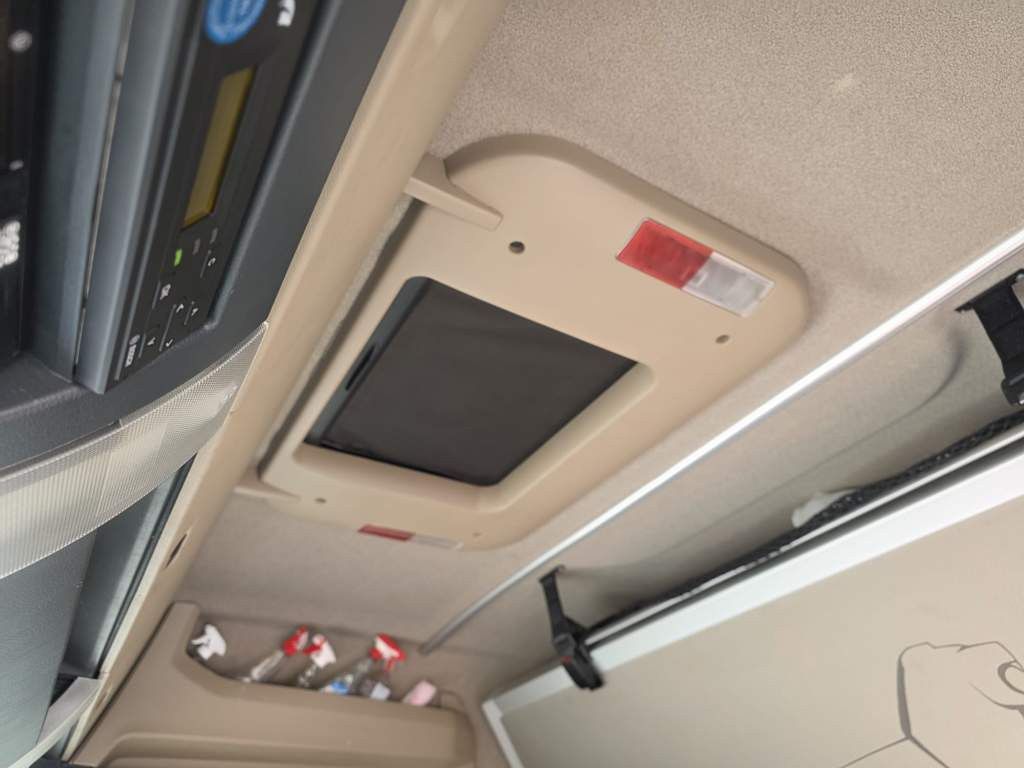 Fahrzeugabbildung MAN 18.500 TGX, Standklima, Euro 6m Standard