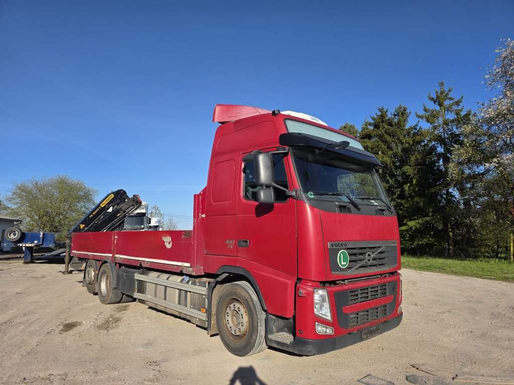 Fahrzeugabbildung Volvo FH 460 Globe Baustoffpritsche mit Kran Palfinger