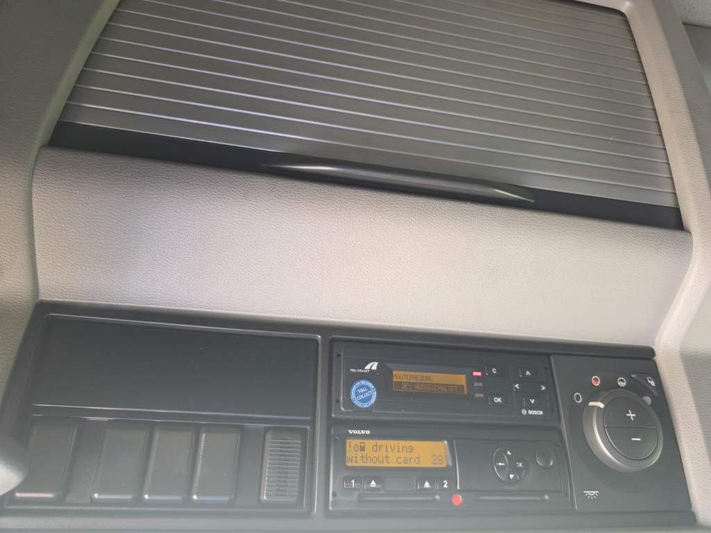 Fahrzeugabbildung Volvo FH 460 Globe Baustoffpritsche mit Kran Palfinger