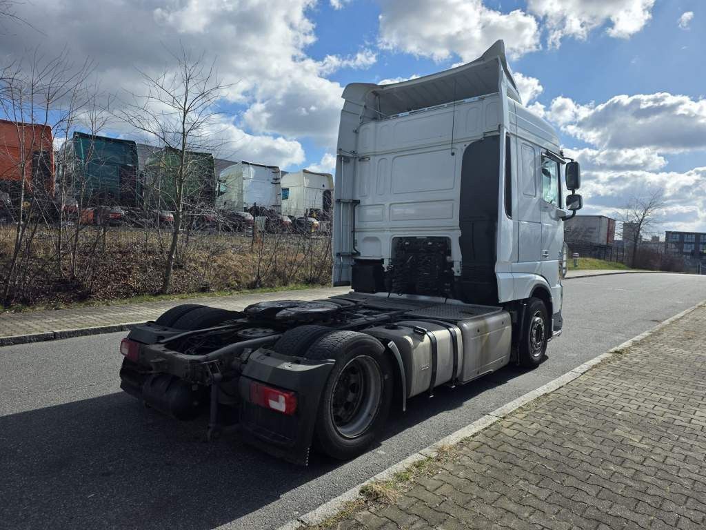 Fahrzeugabbildung DAF XF 460 LL SSC, ZF Intarder, Standklima
