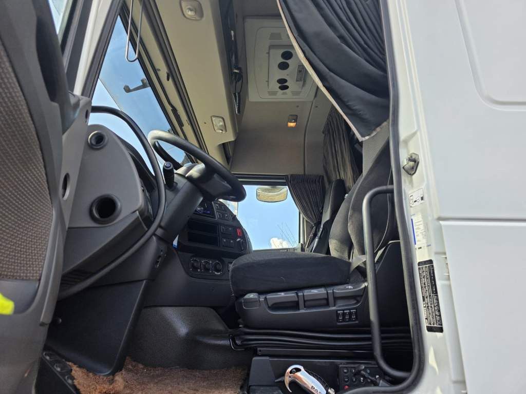 Fahrzeugabbildung DAF XF 460 LL SSC, ZF Intarder, Standklima