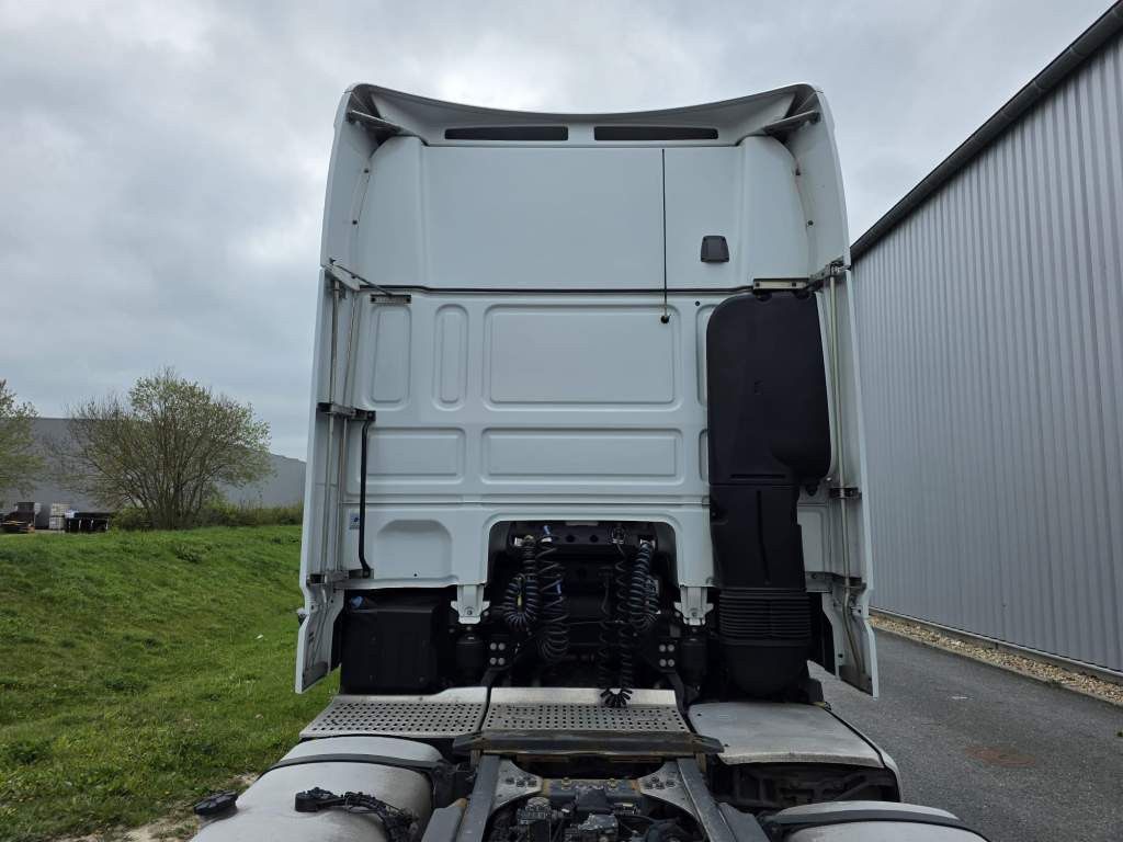 Fahrzeugabbildung DAF XF 480 SSC,Standklima,Intarder mit Krone Gardine