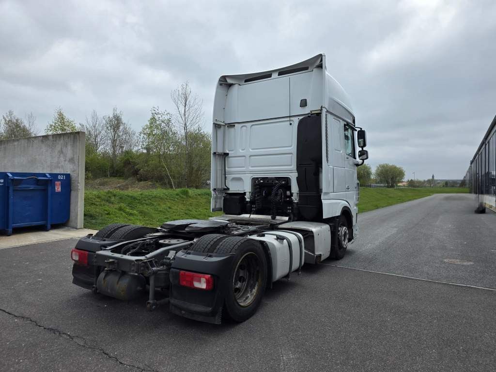 Fahrzeugabbildung DAF XF 480 SSC,Standklima,Intarder mit Krone Gardine