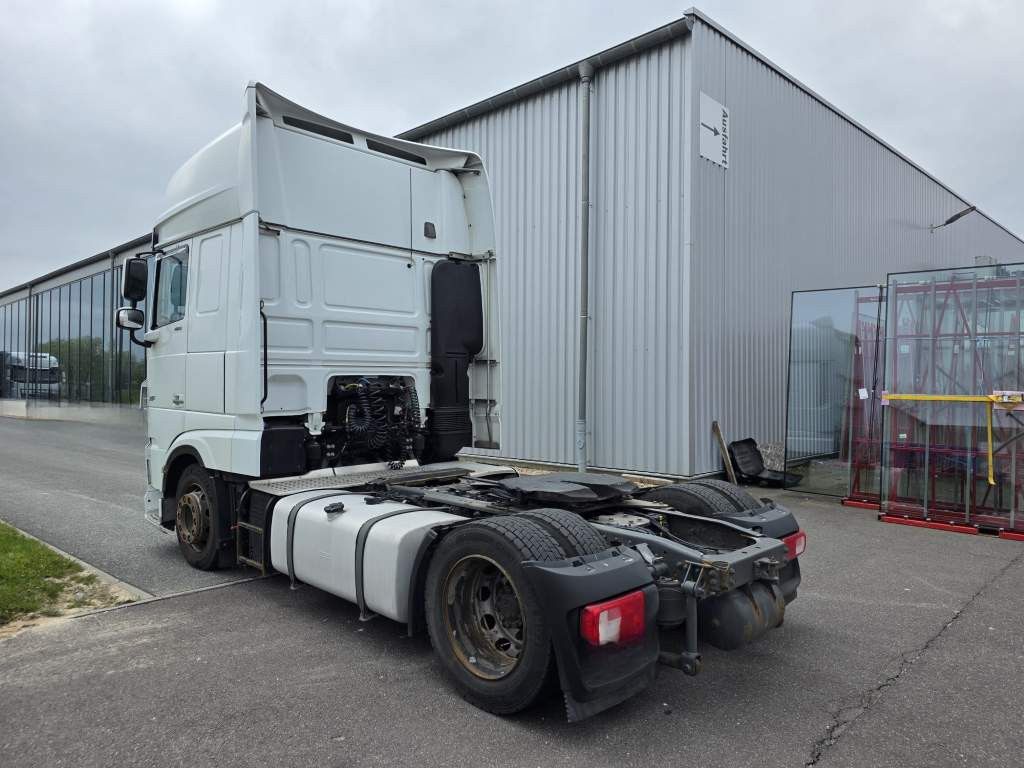 Fahrzeugabbildung DAF XF 480 SSC,Standklima,Intarder mit Krone Gardine