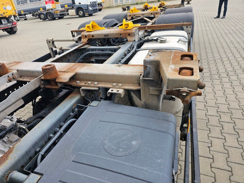 Fahrzeugabbildung Mercedes-Benz 2545 BDF Twistlook, Klima, Euro 6, 2 x AHK