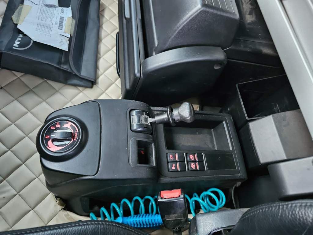 Fahrzeugabbildung MAN 18.460 TGX XXL, 2 Kreis-Hydr.,Alufelgen,Standard