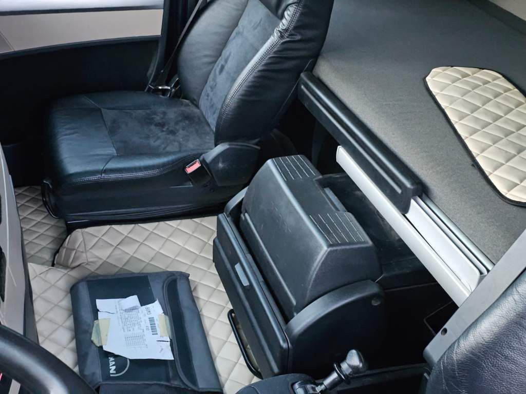 Fahrzeugabbildung MAN 18.460 TGX XXL, 2 Kreis-Hydr.,Alufelgen,Standard