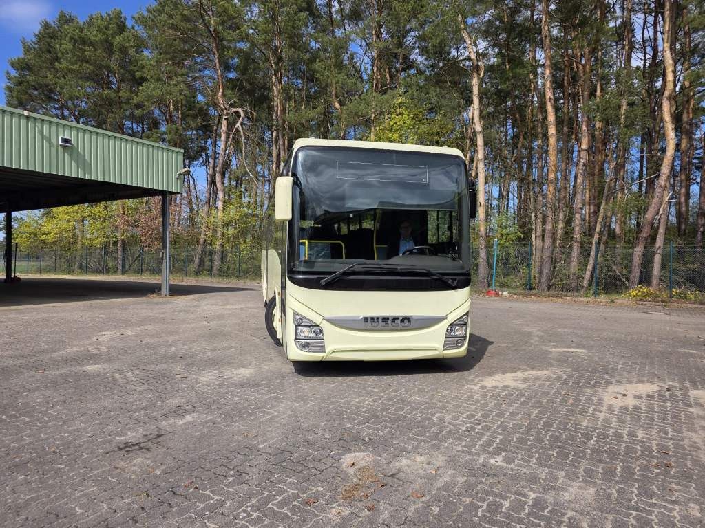 Fahrzeugabbildung Iveco Crossway 55+1+1+26, Retarder