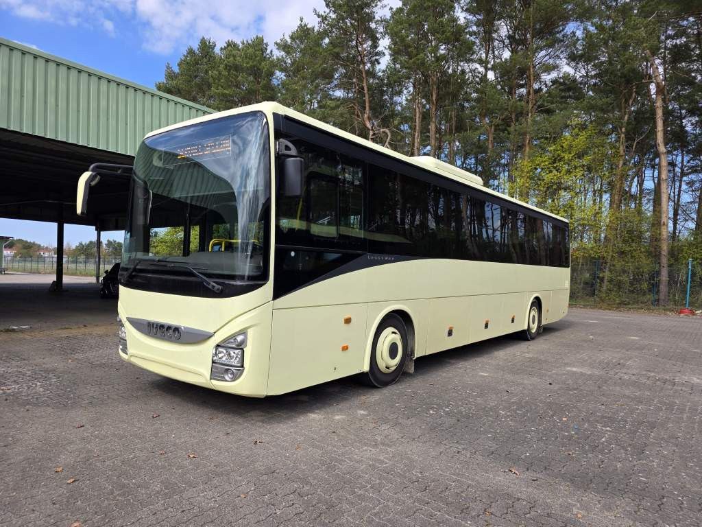 Fahrzeugabbildung Iveco Crossway 55+1+1+26, Retarder