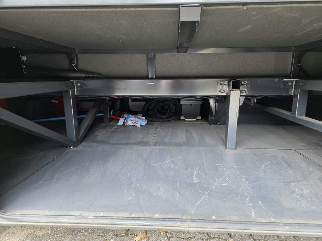 Fahrzeugabbildung Iveco Crossway 55+1+1+26, Retarder