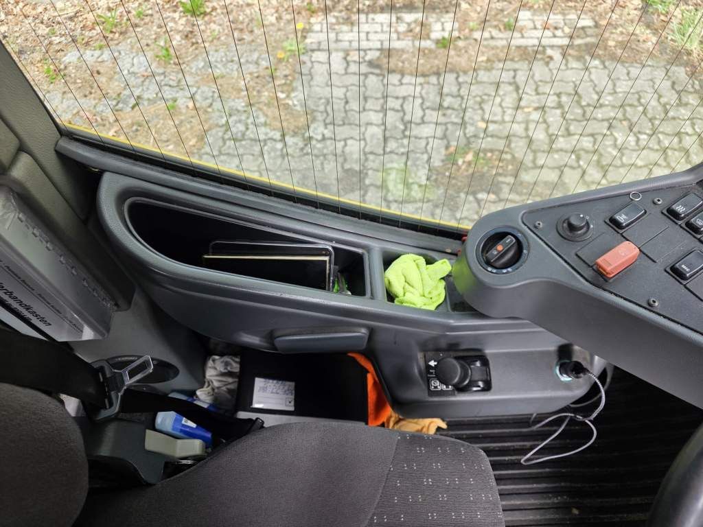 Fahrzeugabbildung Setra S417 UL 61+26, Retarder, Klima, Schaltgetriebe