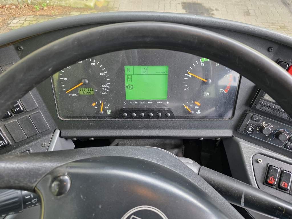 Fahrzeugabbildung Setra S417 UL 61+26, Retarder, Klima, Schaltgetriebe