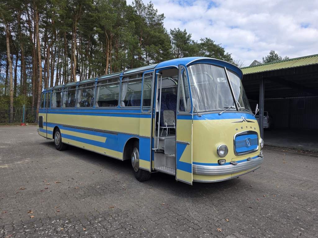 Scania S12 Oldtimer, 5 Gang man Schaltung, 35+2+1