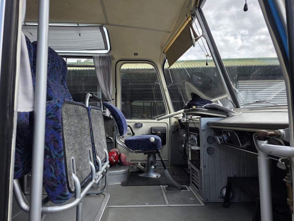 Fahrzeugabbildung Scania S12 Oldtimer, 5 Gang man Schaltung, 35+2+1