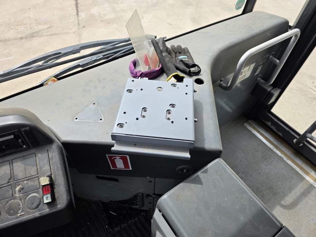 Fahrzeugabbildung Mercedes-Benz Citaro O530 LE, Gurten,  Armlehnen, Gardinen