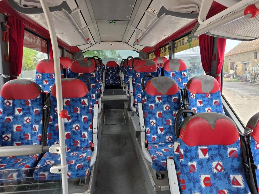 Fahrzeugabbildung Mercedes-Benz Citaro O530 LE, Gurten,  Armlehnen, Gardinen