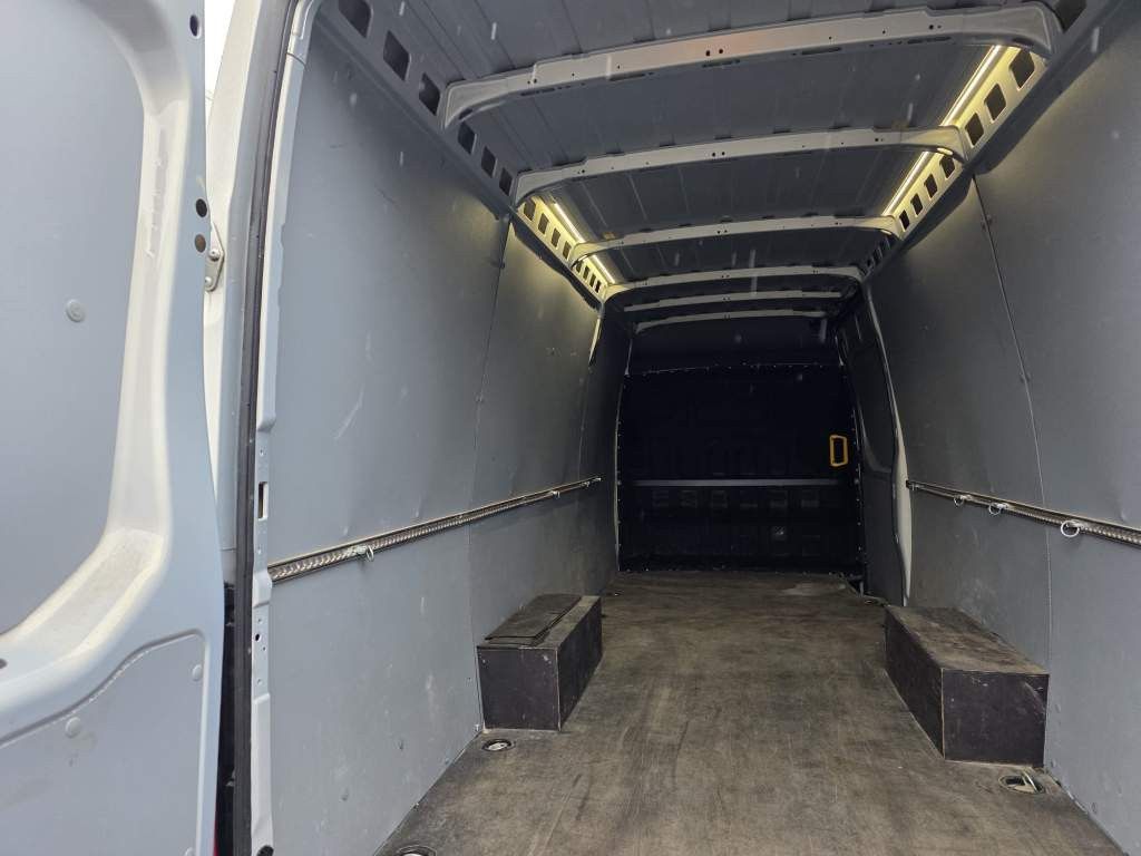 Fahrzeugabbildung Iveco 35-160 Air Pro, HI_MATIC, Maxi, Luftfederung hi