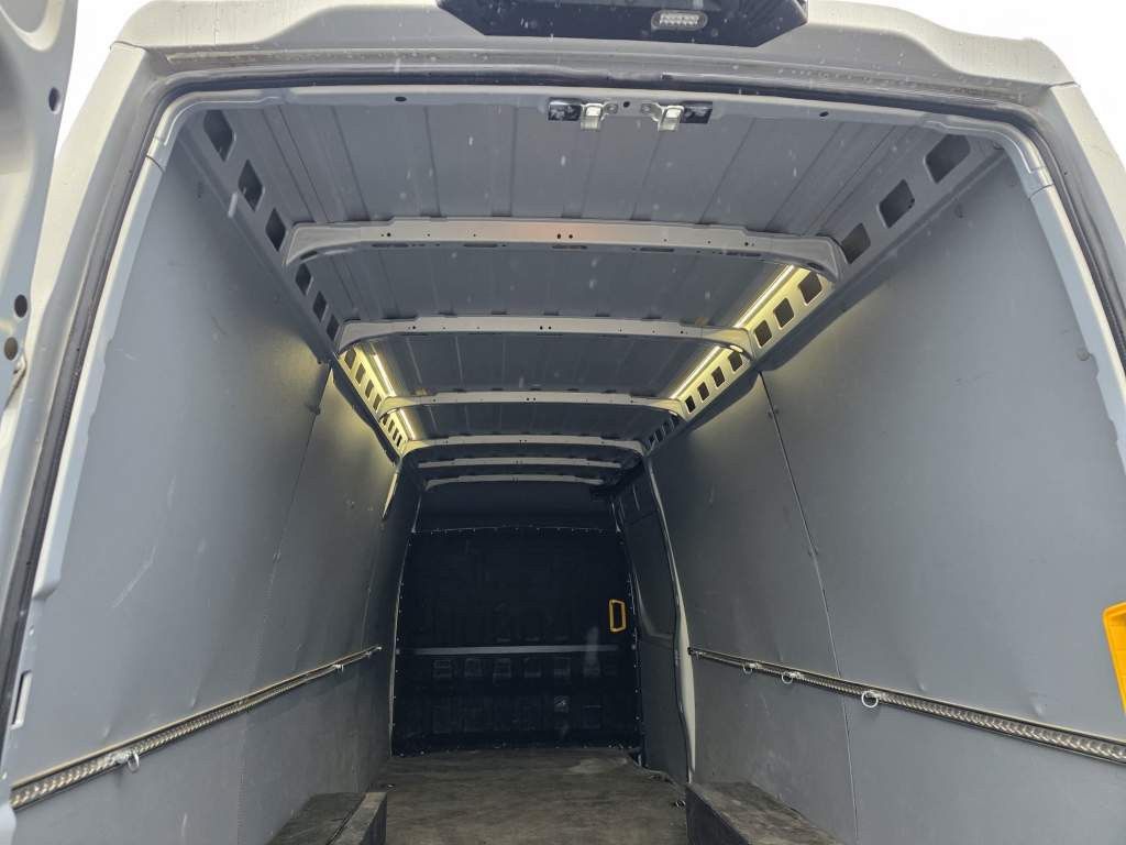 Fahrzeugabbildung Iveco 35-160 Air Pro, HI_MATIC, Maxi, Luftfederung hi