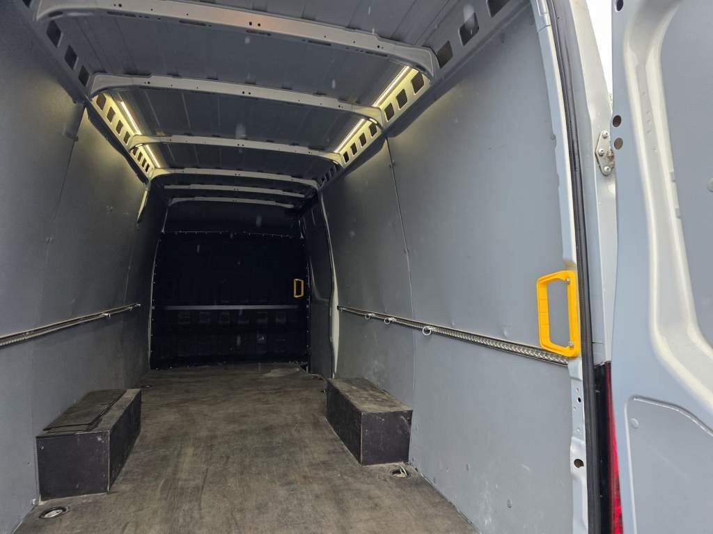 Fahrzeugabbildung Iveco 35-160 Air Pro, HI_MATIC, Maxi, Luftfederung hi