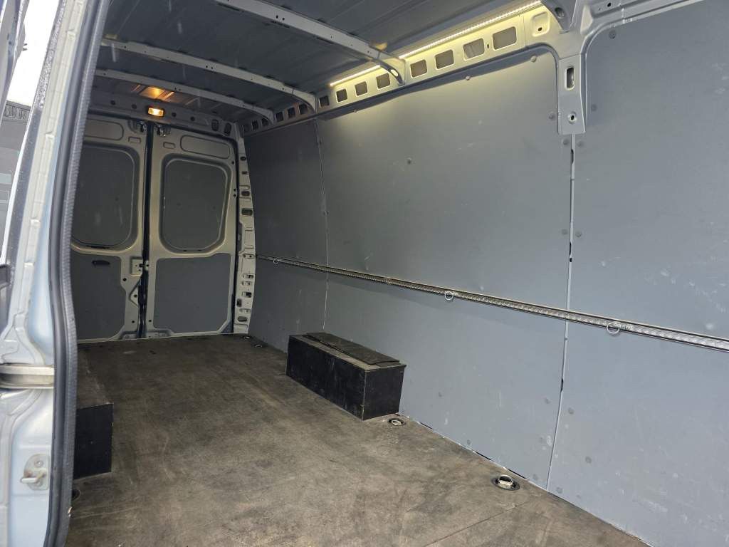 Fahrzeugabbildung Iveco 35-160 Air Pro, HI_MATIC, Maxi, Luftfederung hi