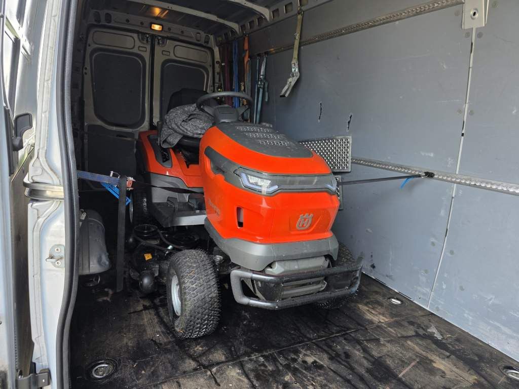 Fahrzeugabbildung Iveco 35-180 Maxi lang & hoch, SAHK, Klima, Kamera