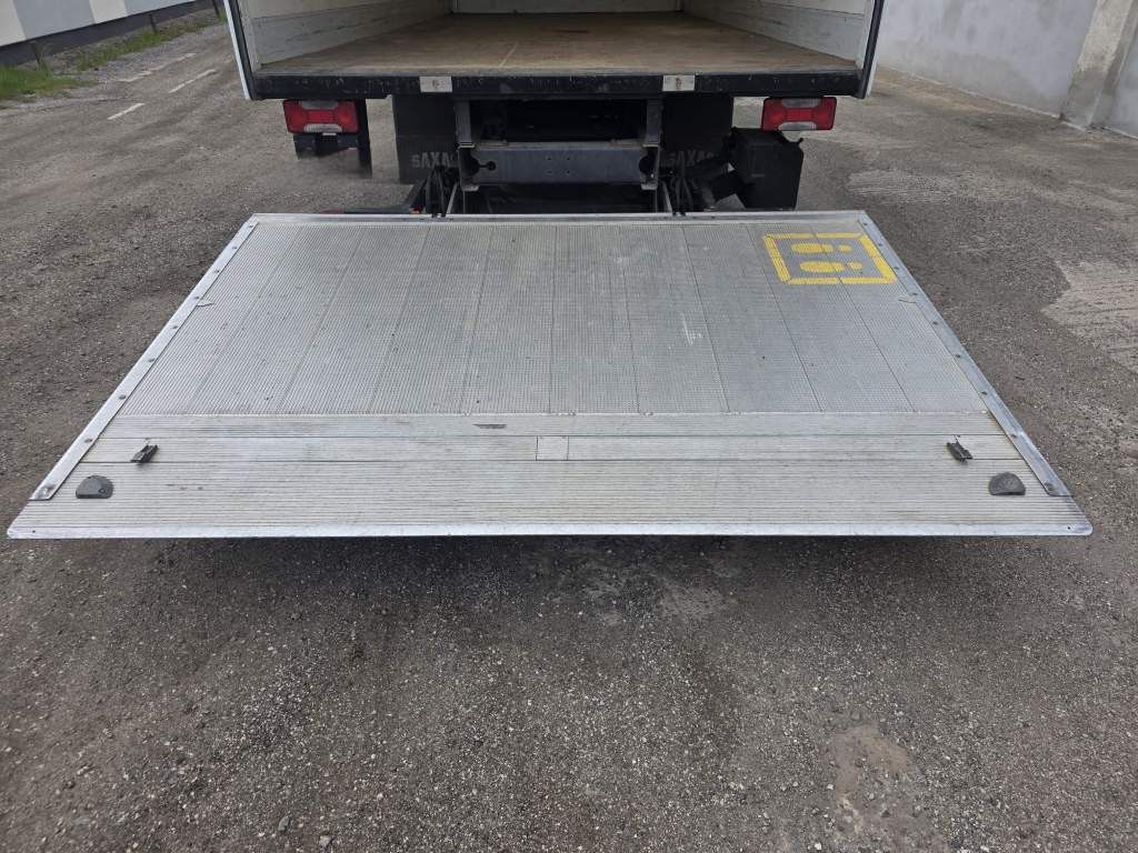 Fahrzeugabbildung Iveco 72-180 Koffer, Luftfederung hintgen, LBW