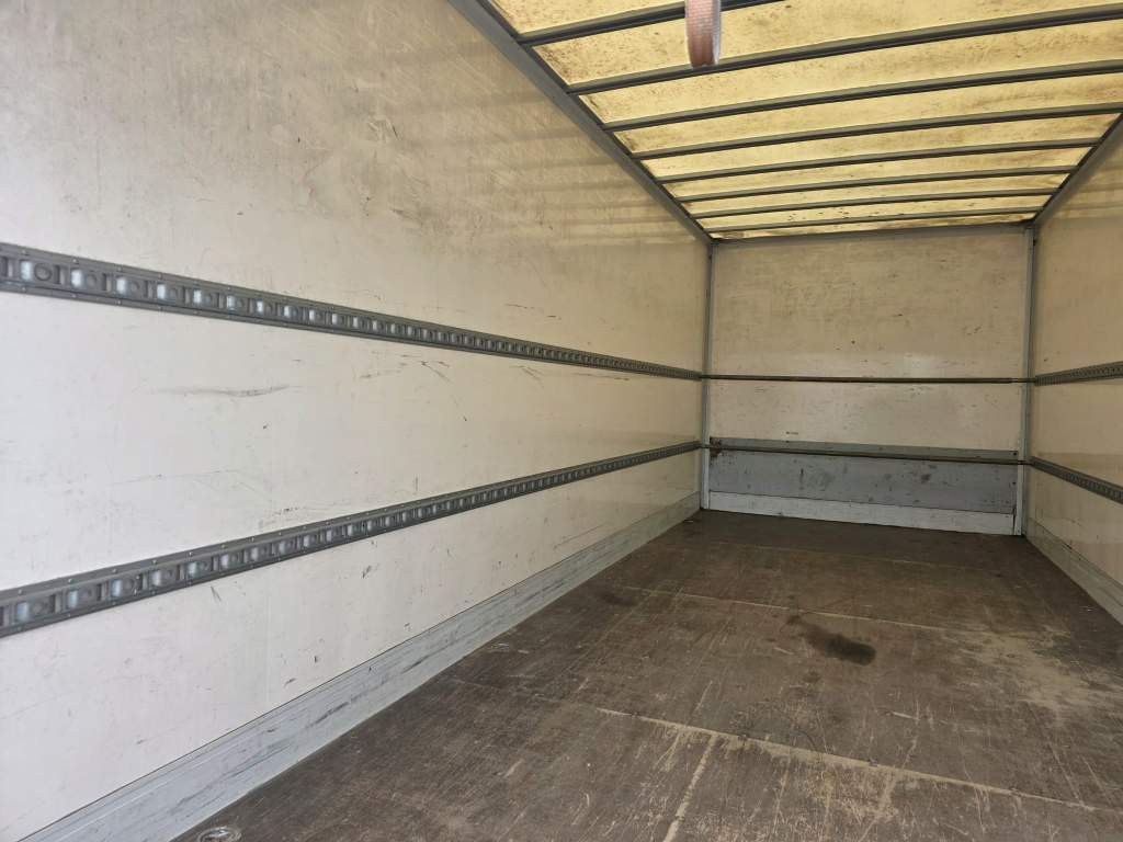 Fahrzeugabbildung Iveco 72-180 Koffer, Luftfederung hintgen, LBW