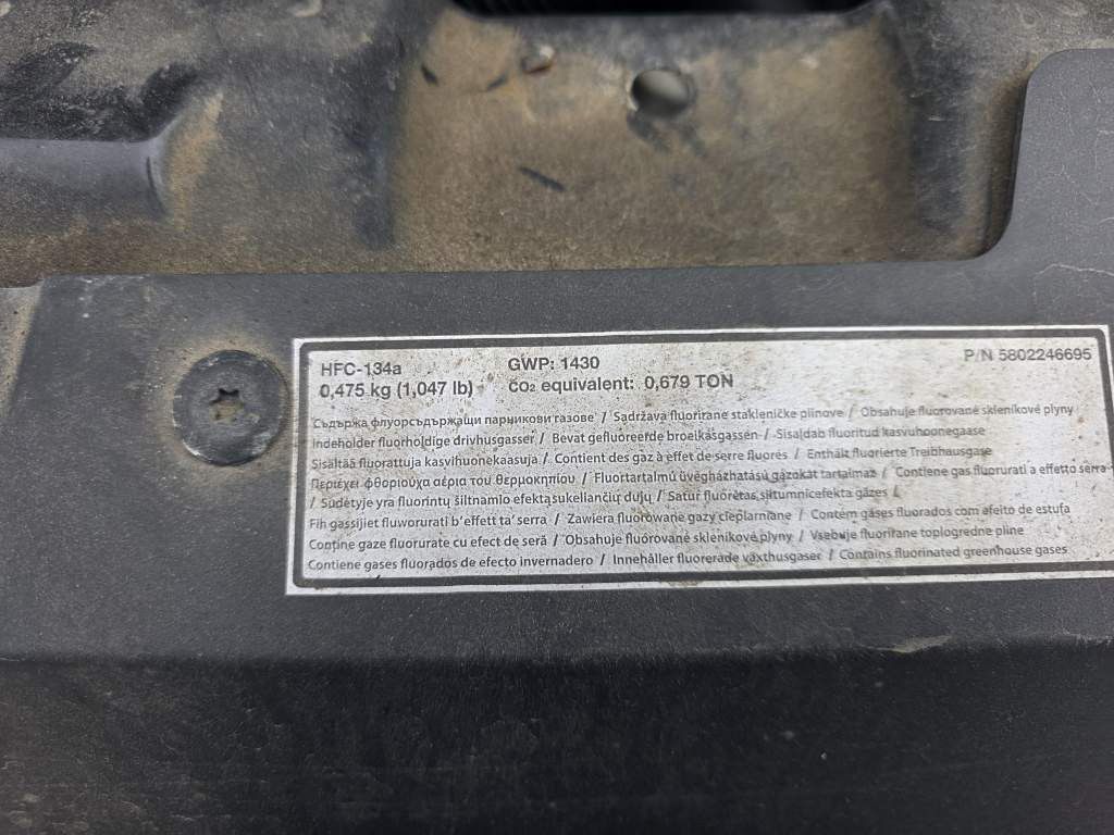 Fahrzeugabbildung Iveco 72-180 Koffer, Luftfederung hintgen, LBW