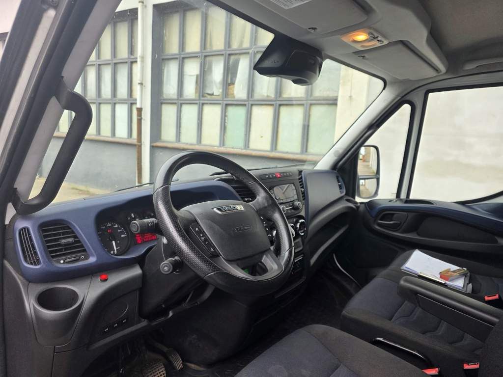 Fahrzeugabbildung Iveco 72-180 Koffer, Luftfederung hintgen, LBW