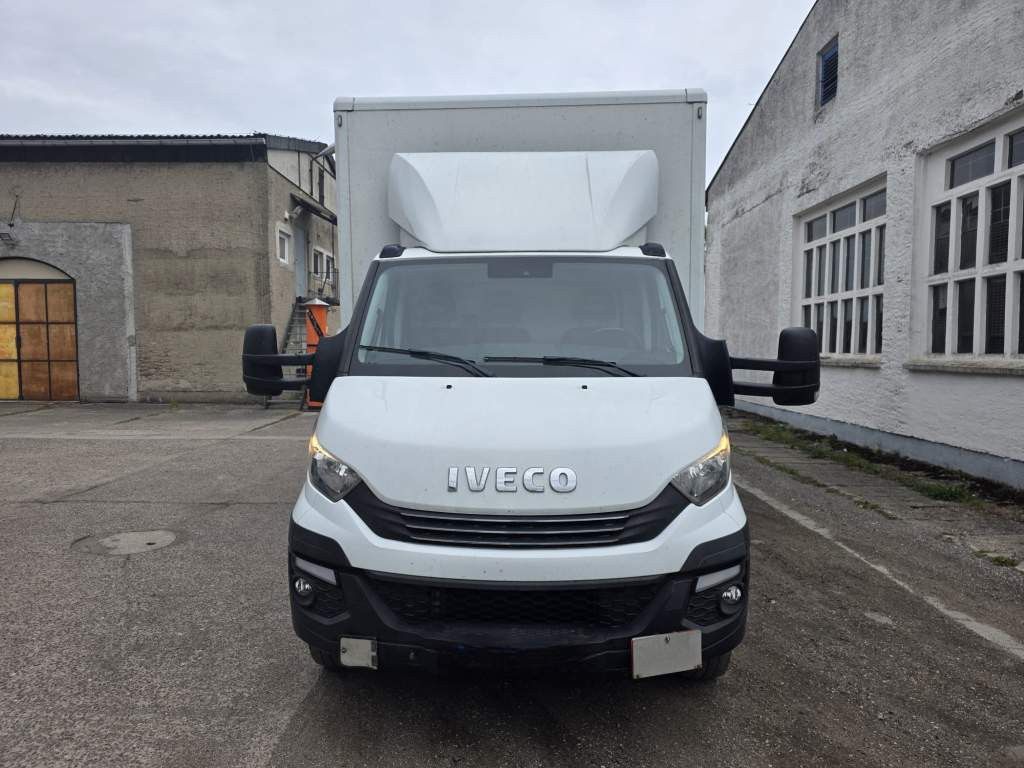 Fahrzeugabbildung Iveco 72-180 Koffer, Luftfederung hintgen, LBW
