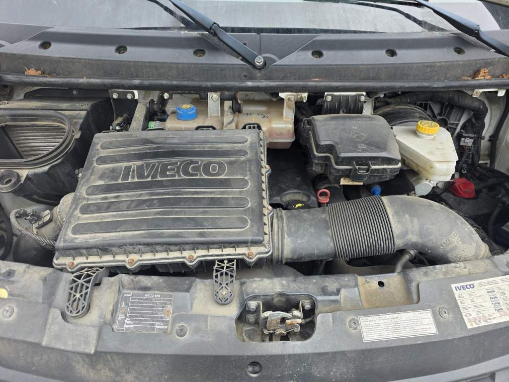 Fahrzeugabbildung Iveco 72-180 Koffer, Luftfederung hintgen, LBW