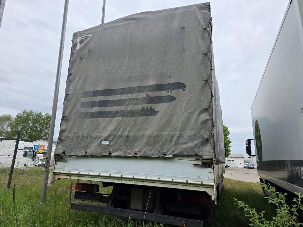 Fahrzeugabbildung Mercedes-Benz 818 Pritsche & Plane, manuelle 6 Gang Schaltung