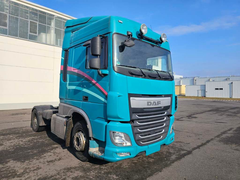 Fahrzeugabbildung DAF XF 410 Space Cab, Euro 6, Standklima