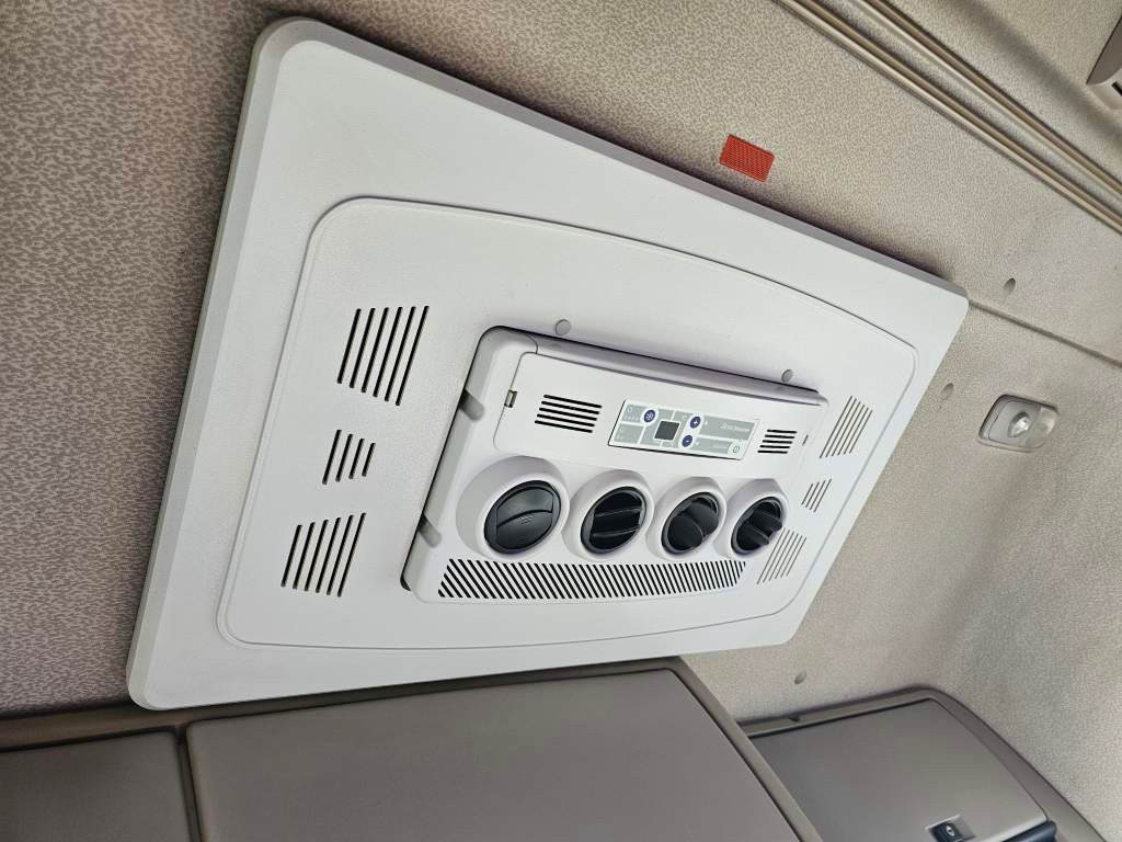 Fahrzeugabbildung DAF XF 410 Space Cab, Euro 6, Standklima