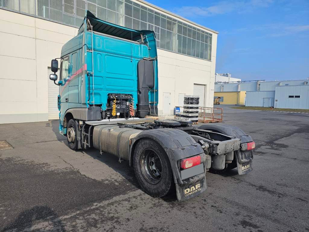 Fahrzeugabbildung DAF XF 410 Space Cab, Euro 6, Standklima