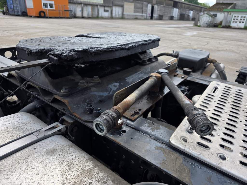 Fahrzeugabbildung Iveco 480 S-Way, Retarder, Klima Automat, 2 Kreis-Hydr