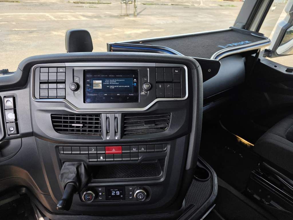 Fahrzeugabbildung Iveco 480 S-Way, Retarder, Klima Automat, 2 Kreis-Hydr