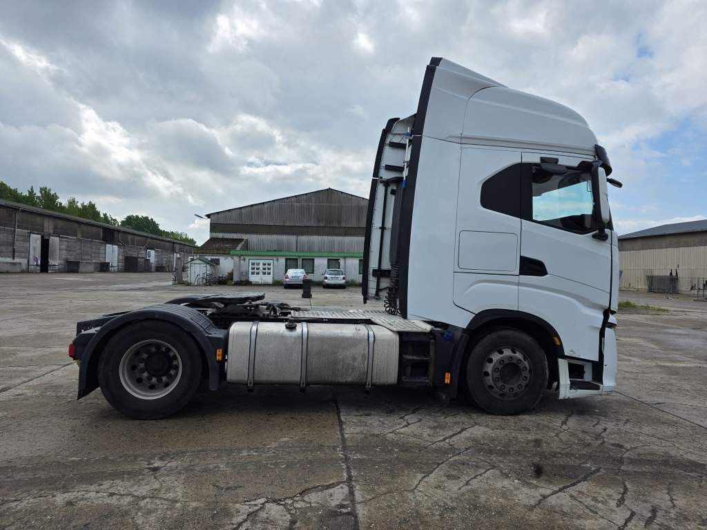 Fahrzeugabbildung Iveco 480 S-Way, Retarder, Klima Automat, 2 Kreis-Hydr