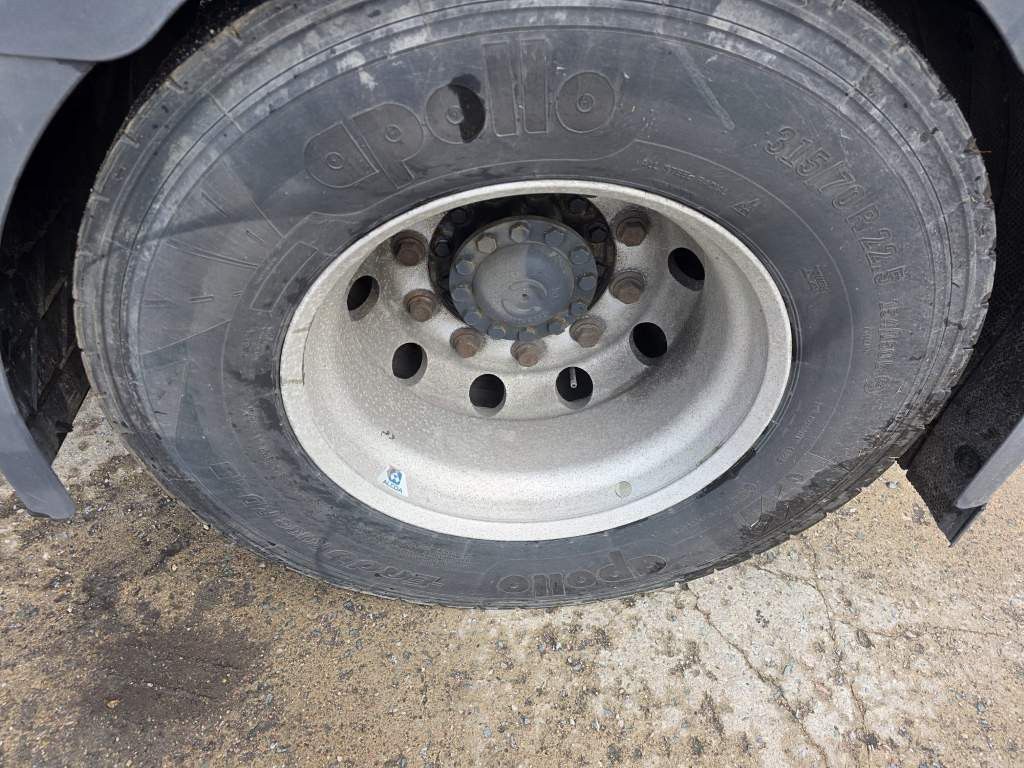 Fahrzeugabbildung Iveco 480 S-Way, Retarder, Klima Automat, 2 Kreis-Hydr